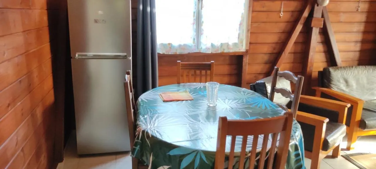 Villa Wooden Kaz, Meublé de Tourisme 2 étoiles à Le Moule Guadeloupe