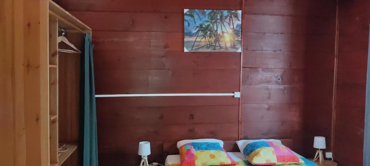 Villa Wooden Kaz, Meublé de Tourisme 2 étoiles à Le Moule